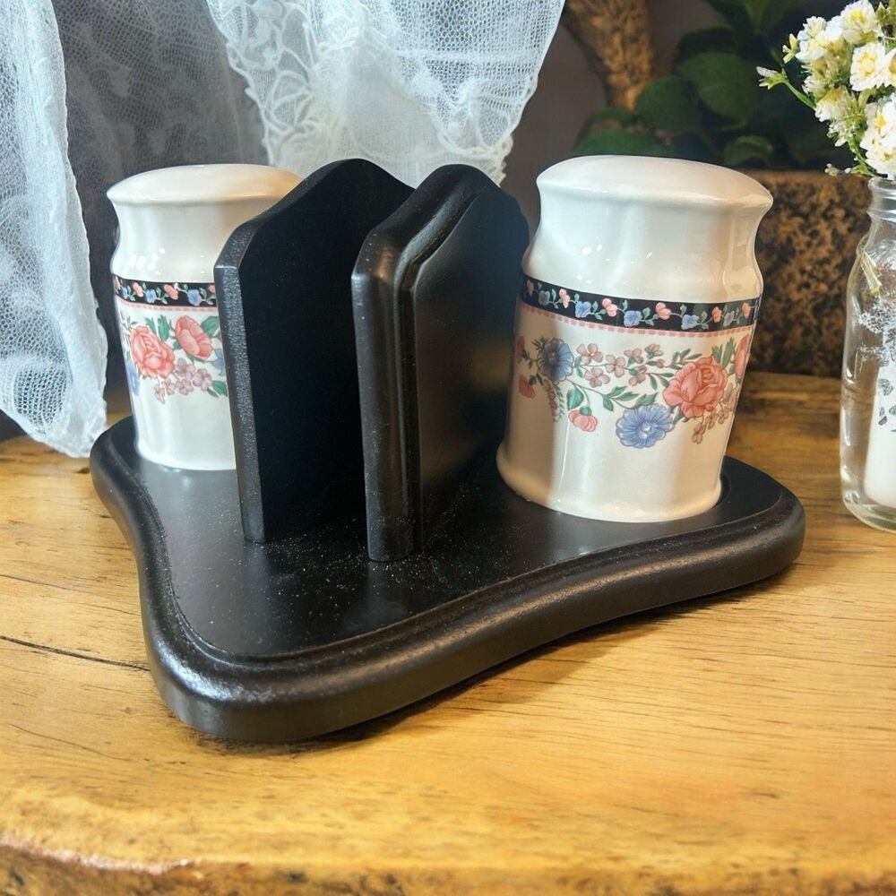 Cottagecore Ceramic Salt & Pepper Shakers Napkin Holder Elizabeth Gray Vtg Sango